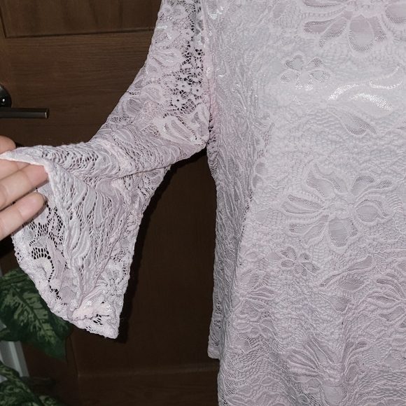 LACE BLOUSE - Picture 3 of 9